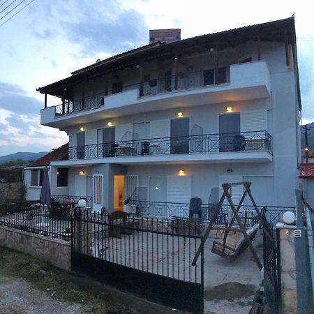 Rena Apartments Asprovalta Bagian luar foto